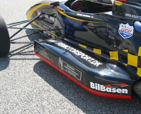 Lån & Spar Bank Racing får i kampen om Danmarksmesterskabet opbakning fra to nye sponsorer: Lucas Oil og Bilbasen. (Foto: www.lsb.dk)